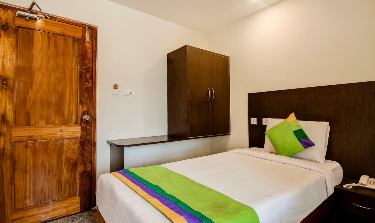 Treebo Sls Grand Hotel Tirupati Exterior photo
