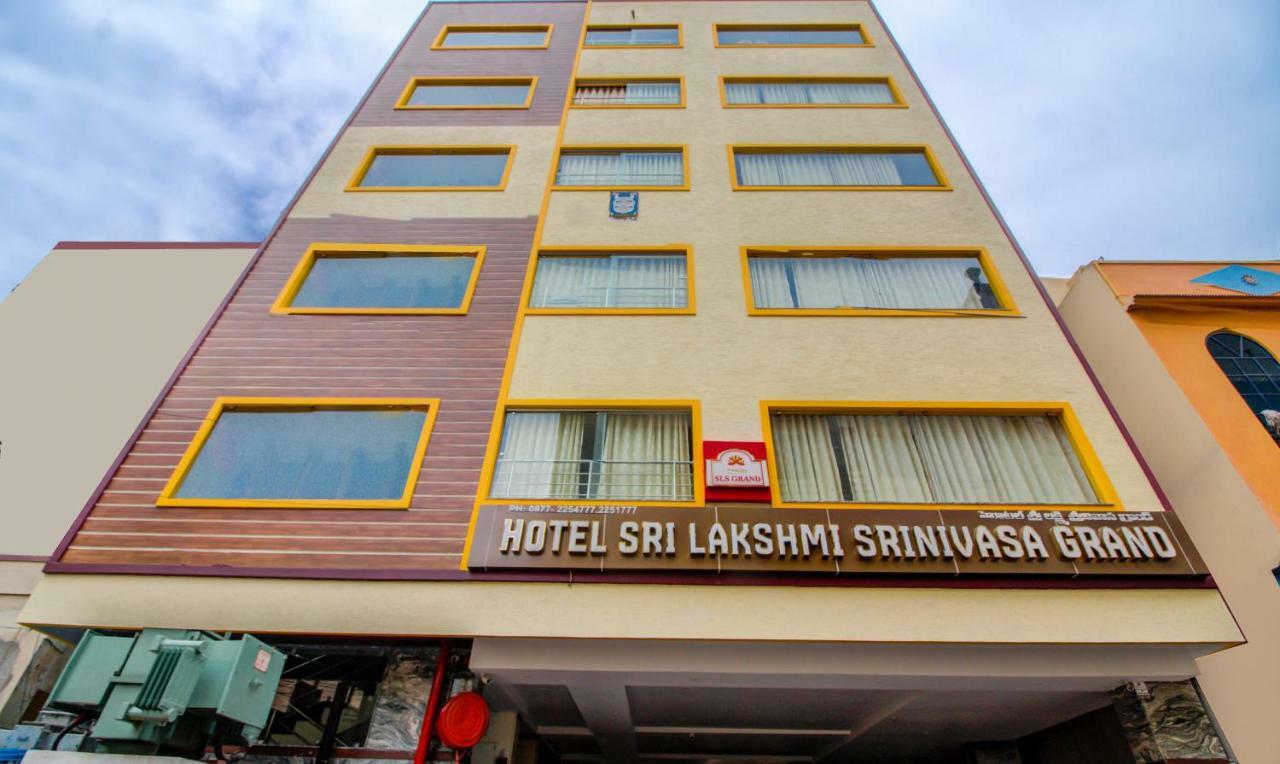 Treebo Sls Grand Hotel Tirupati Exterior photo